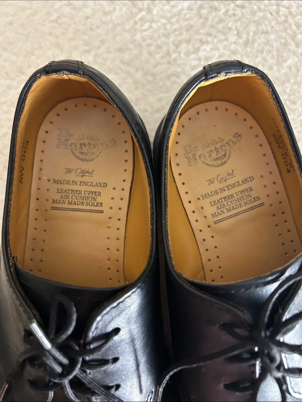 Dr. Martens doctor martens